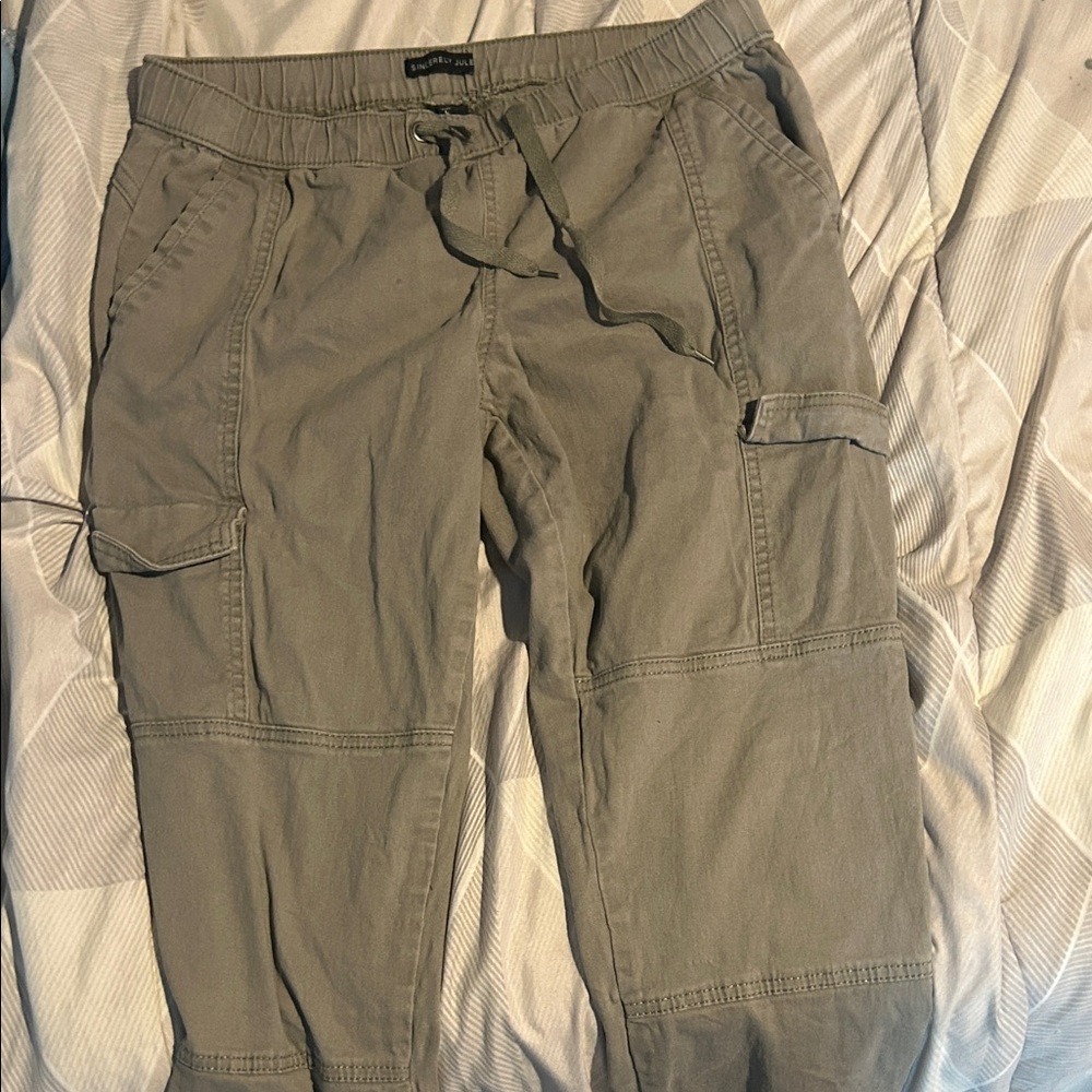 Goodfellow & Co women Olive Cargo Pants